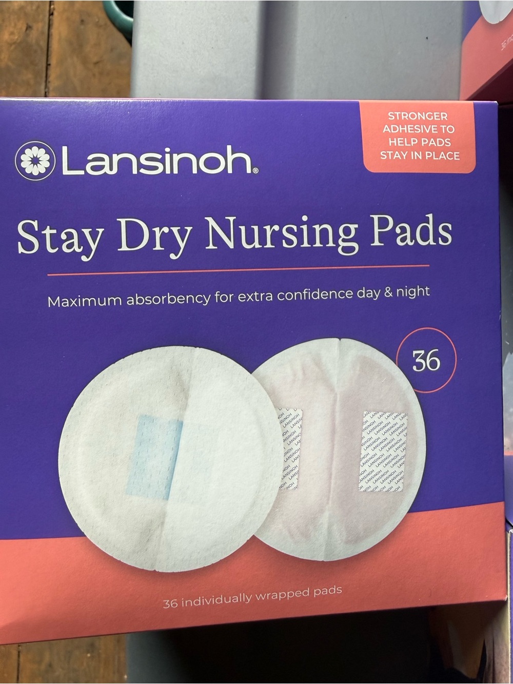 Lansinoh Disposable Nursing Pads - White with Purple Tab